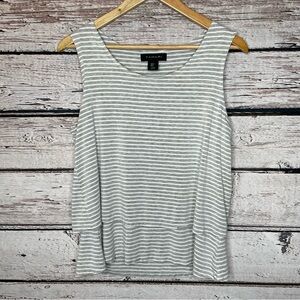 Tahari Gray‎ White Striped Layered Sleeveless Blouse Tank Size Medium in EUC